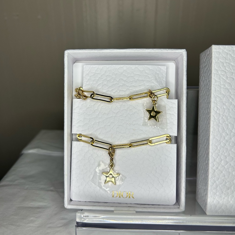 Dior Gold Star Charm Bracelet - Picture 4 of 5